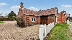 Photo 7- click for photo gallery